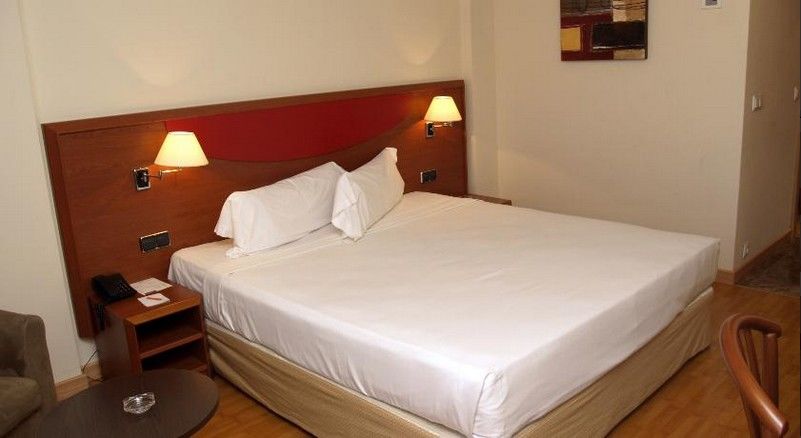Alcala Plaza Hotel Alcalá de Henares Eksteriør billede